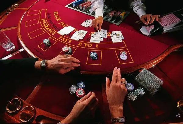 Tampilan game tembak ikan online rrr777 yang dimainkan dari smartphone Indonesia